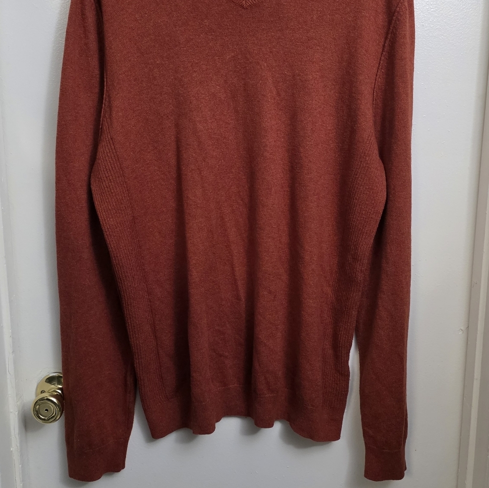 Marc Anthony Mens Rust Cotton Cashmere Blend Soft Knit V-Neck Pull Over Sweater - Picture 4 of 14